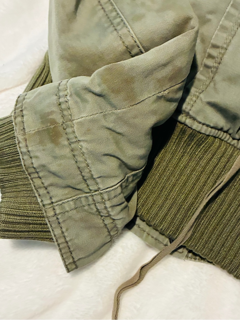 Hollister Olive Green Bomber Jacket - Picture 7 of 7